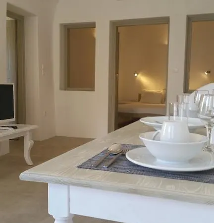 Filotimo Cave Aparthotel