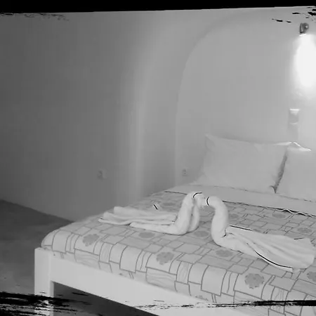 Aparthotel Filotimo Cave 3*