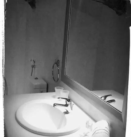 Aparthotel Filotimo Cave 3*