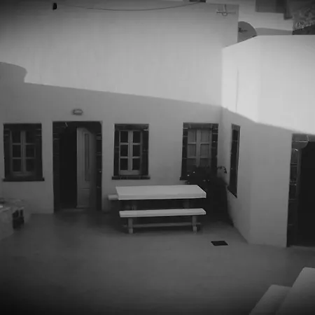 Filotimo Cave Aparthotel 3*